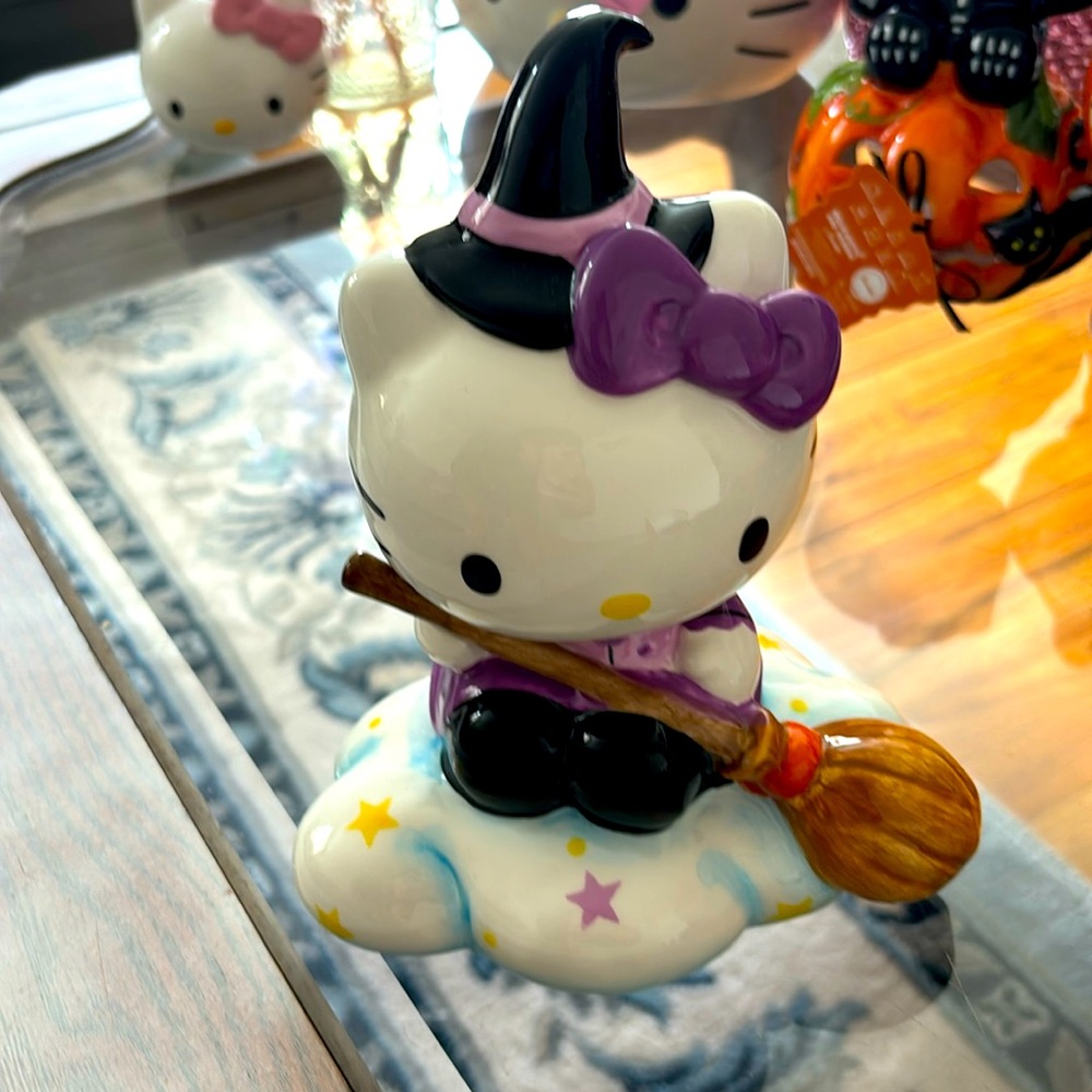 Brand new Hello Kitty